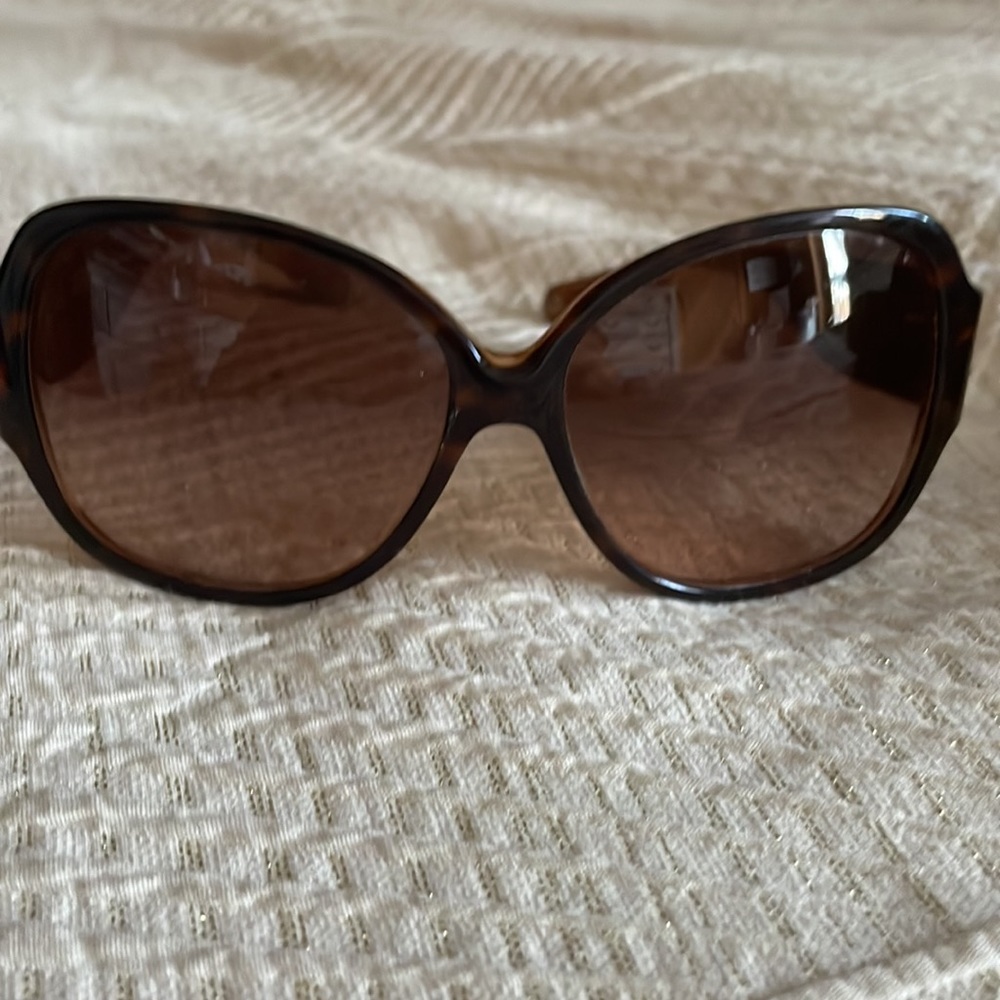 Coach sunglasses and case